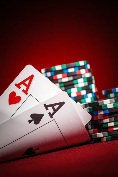 Mobile phone showing ohotogel deposit interface with payment method selection
